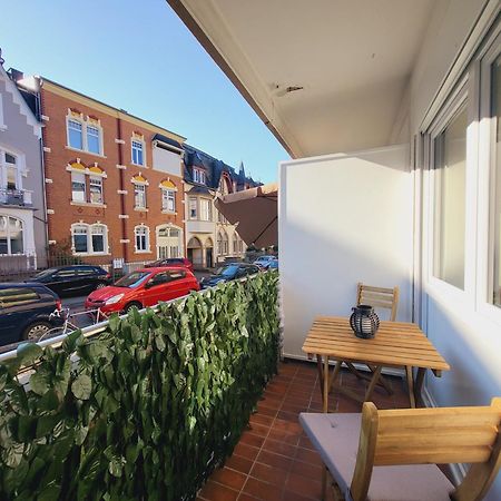 Zentrales Apartment Mit Balkon Und Parkplatz 特里尔 外观 照片